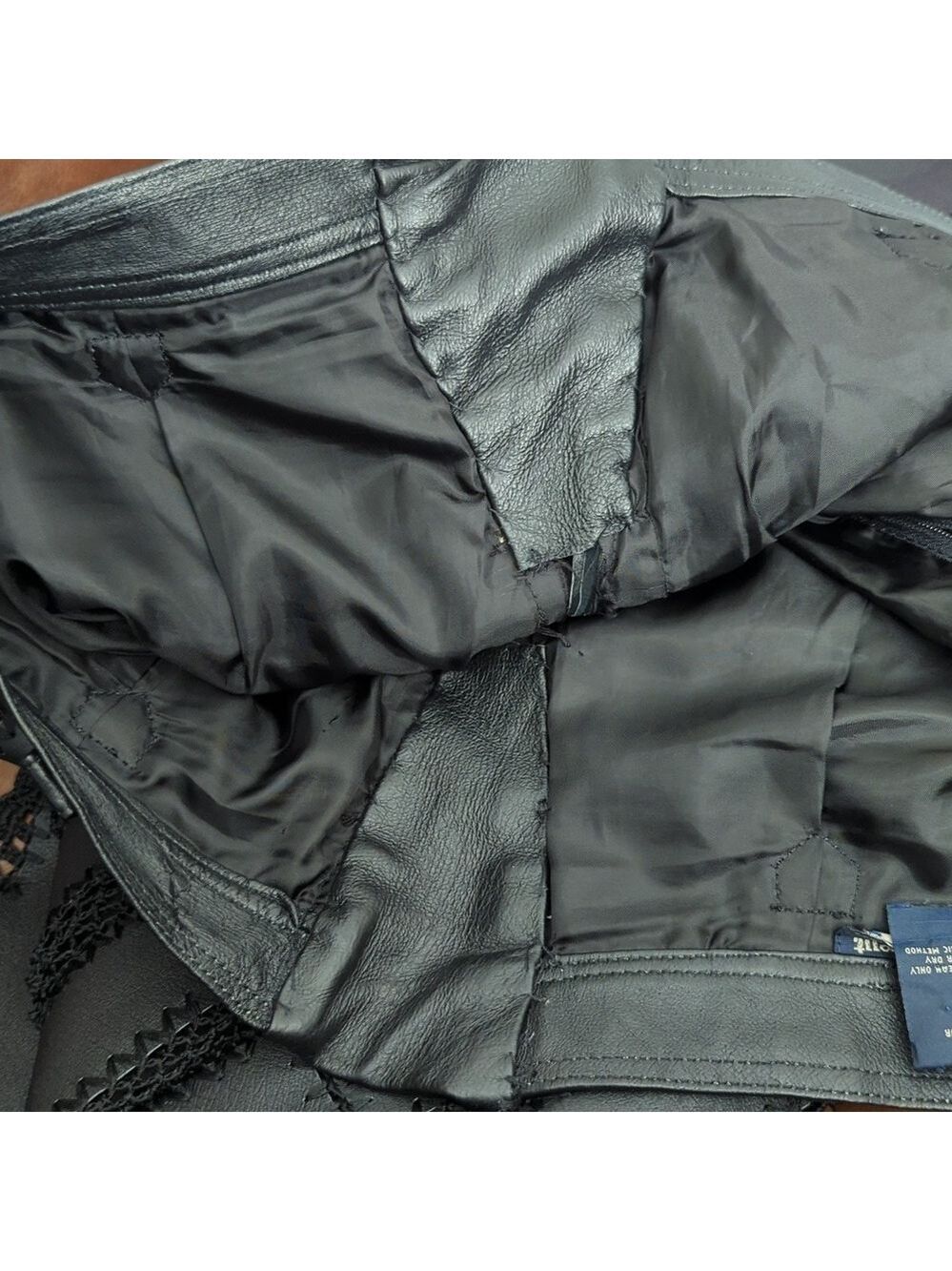 HP. Vintage Pig Leather Skirt - Picture 14 of 14